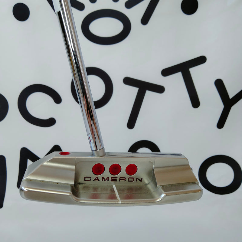 Scotty Cameron Studio Select Newport 2.6 33" Putter RH with Headcover & ball