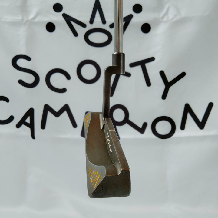 Putter Scotty Cameron Brad Faxon Laguna 2.5 – Main Droite, 34.75 Pouces – état Neuf